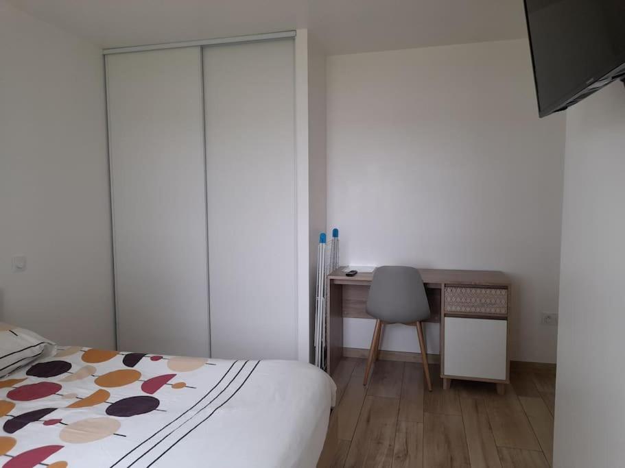 Appt T2 Confortable La Roche-sur-Yon Exterior photo